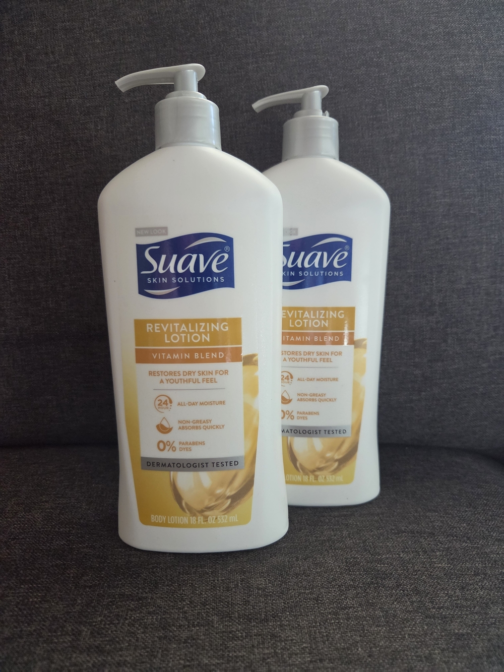 Suave Revitalizing Lotion โ Cream Hydration with Vitamin Blend